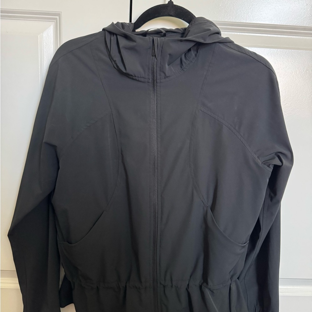 Lululemon Pack it Up Windbreaker Jacket